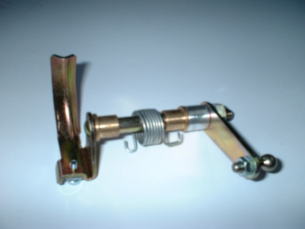 TTS throttle linkage for inlet manifold