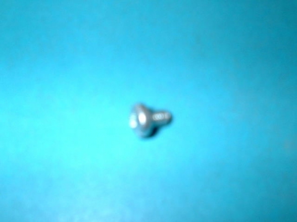 Schraube für Unterlage Zwischenstück NSU Prinz 4, 1000, TT