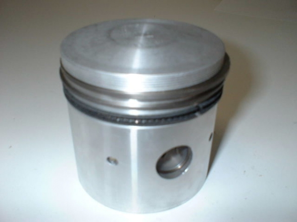 Piston avec segments NSU 1100