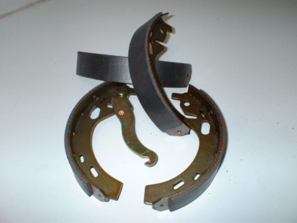 Brake Shoes rear NSU Spider