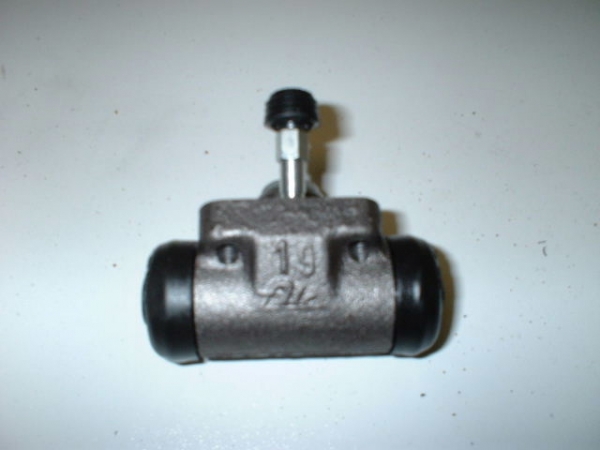 Wheel Cylinder rear NSU 1200, 1200c